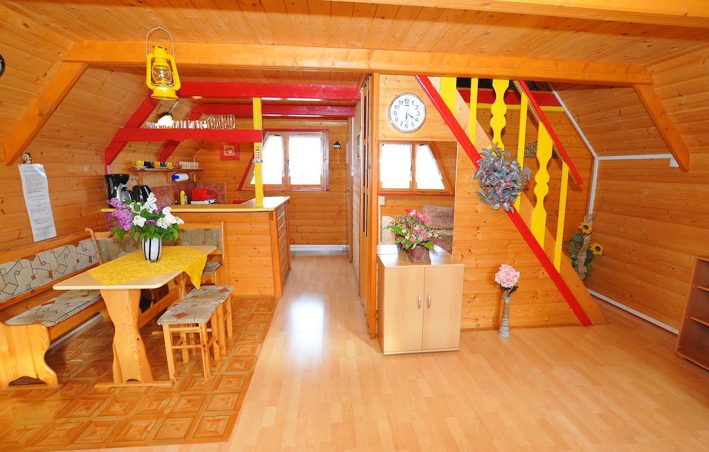 Osrodek Wczasowy Domino Bis Apartment Dzwirzyno Room photo